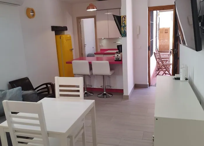 Arminan Ronda- Parking Opcional Apartman *