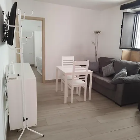 Апартаменти Arminan Ronda- Parking Opcional Ронда